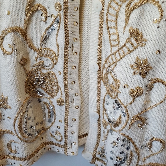 Authentic Vintage Embellished Ivory Cardigan - Picture 4 of 9